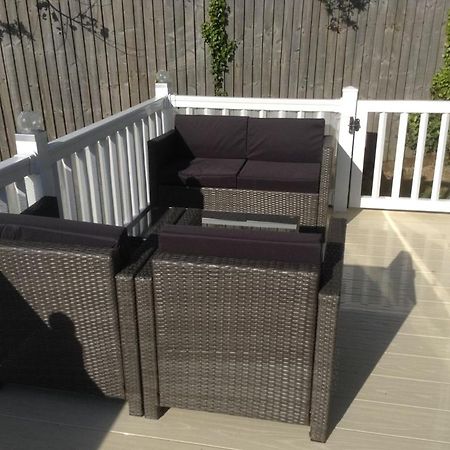 Mollys Retreat Pet Friendly Three Bed Caravan With Small Garden Newquay Bay Resort Quieter Area Of Park Buitenkant foto